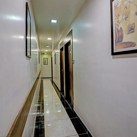 Hotel O Blue Inn Residence Near R City Mall Bombay Eksteriør billede